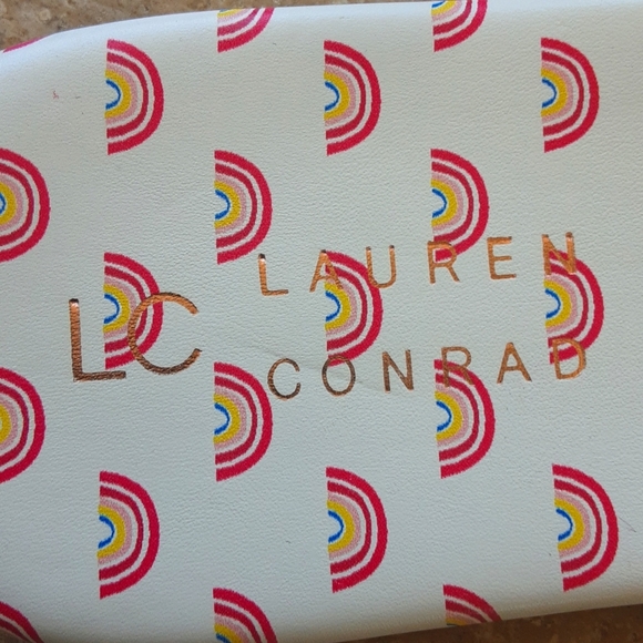 LC Lauren Conrad white and yellow flip flops size 10 M - Picture 2 of 10